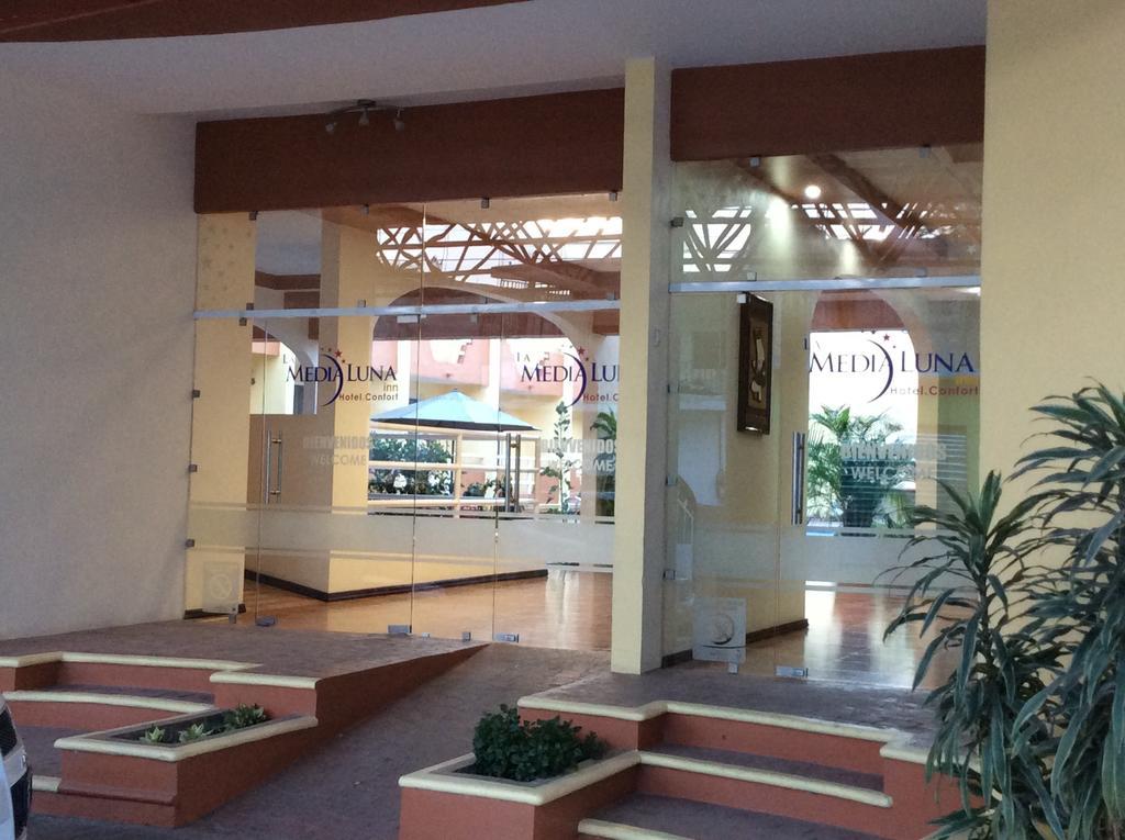 Hotel La Media Luna Inn Huejutla de Reyes المظهر الخارجي الصورة